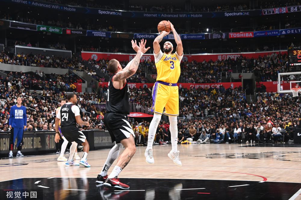 体现出了极 体现出了极